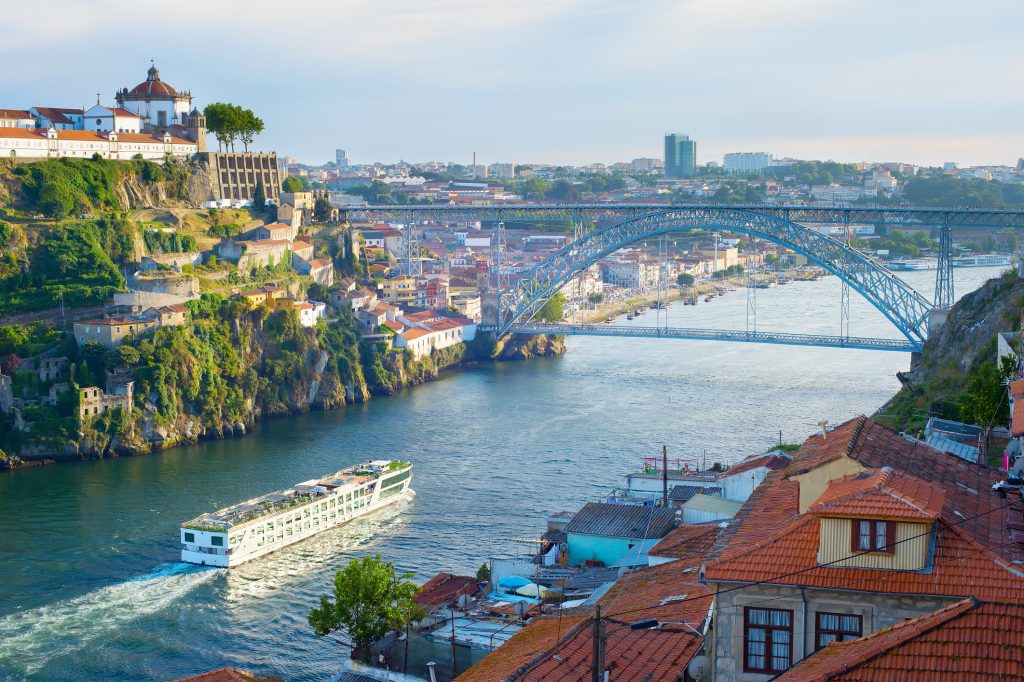 Cruise ship. Douro river. Porto - Sharon Carr Travel